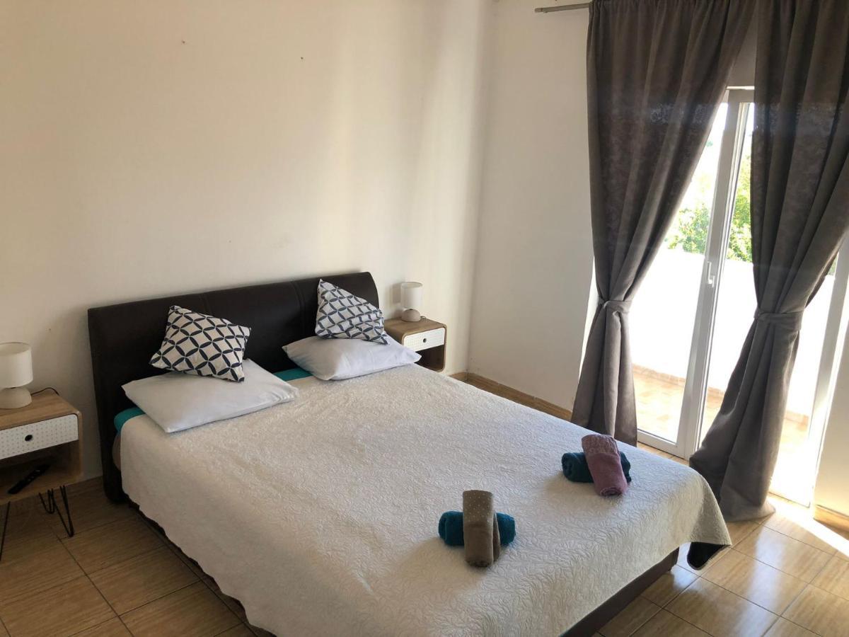 Apartments Martina 티스노 외부 사진