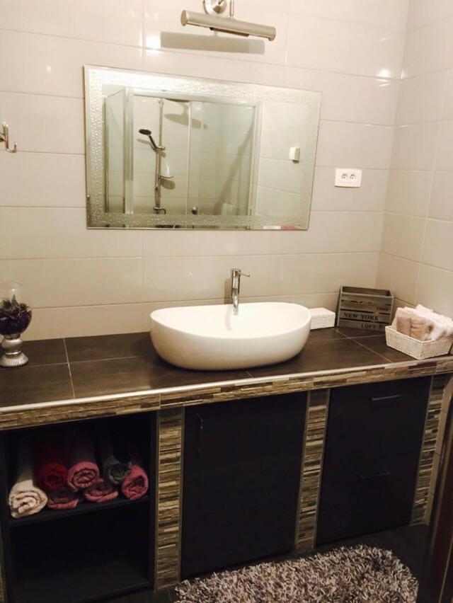 Apartments Martina 티스노 외부 사진